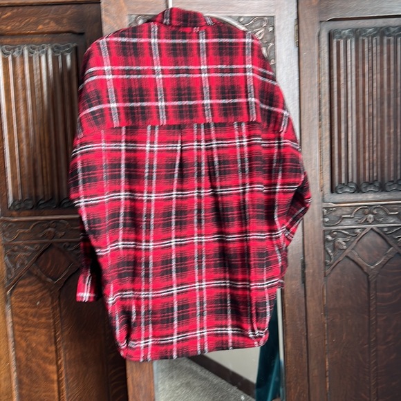 French connection, black and red plaid button up xs - Picture 5 of 6